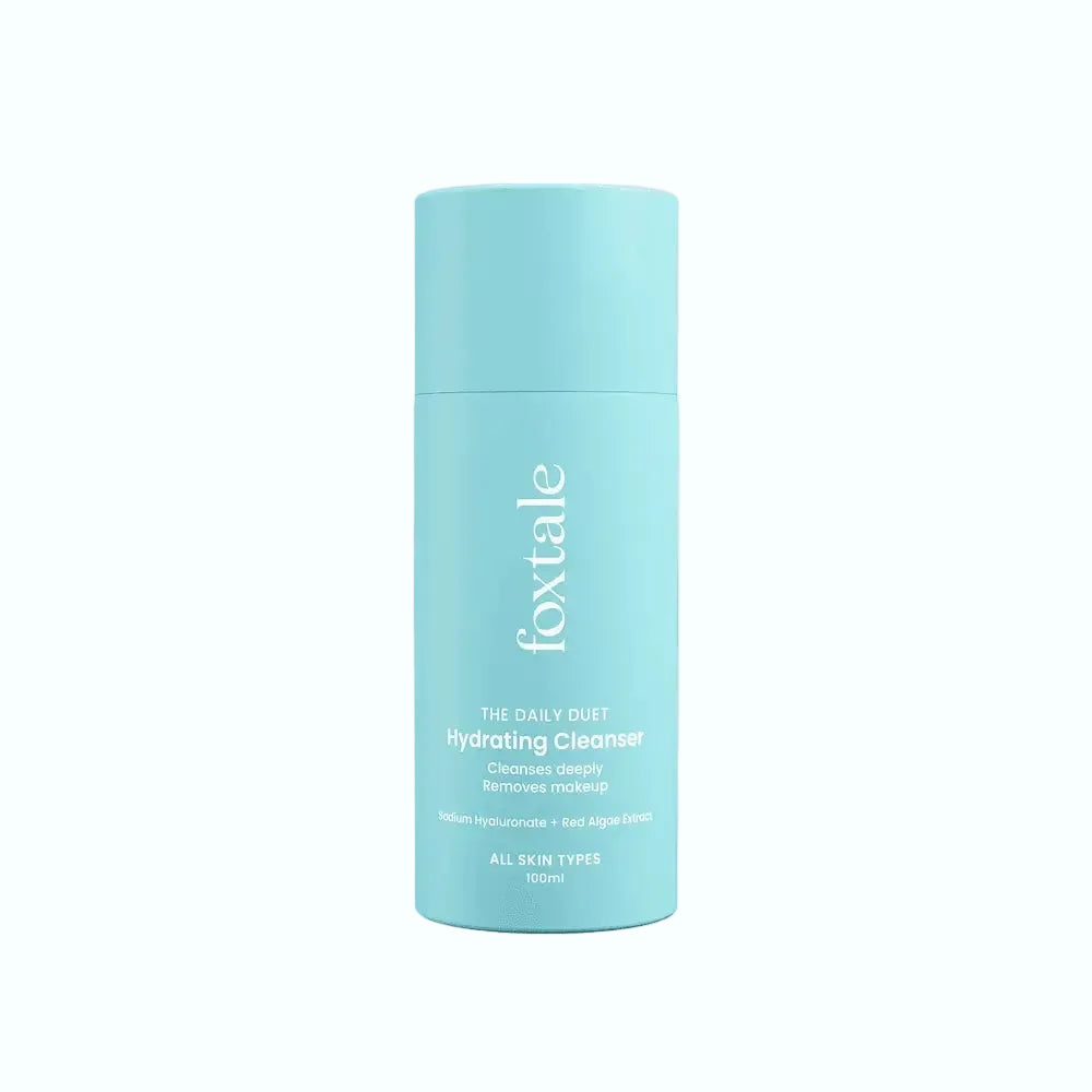 Foxtle Hydrating Face Wash with Hyaluronic Acid and Vitamin B5 for gentle cleansing and hydration