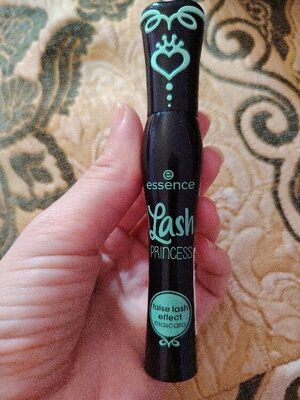 Essence Lash princess