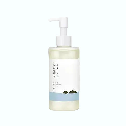 Round Lab 1025 Dokdo Cleansing Oil for gentle makeup removal and hydration