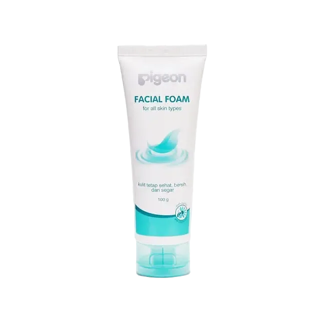 Pigeon Facial Foam gentle cleanser for daily face cleansing and makeup removal