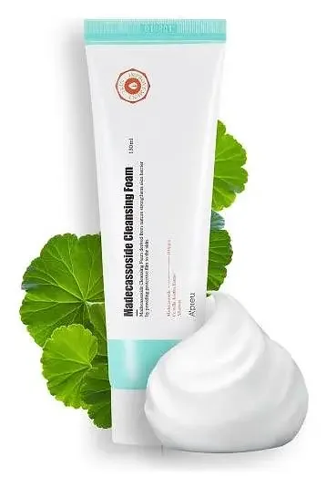 A'pieu Madecassoside Cleansing Foam