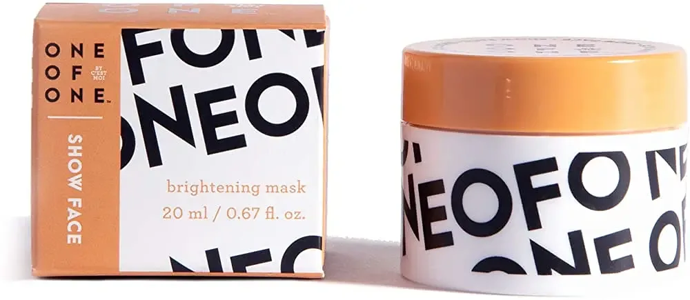 C’est Moi Show Face Brightening Face Mask