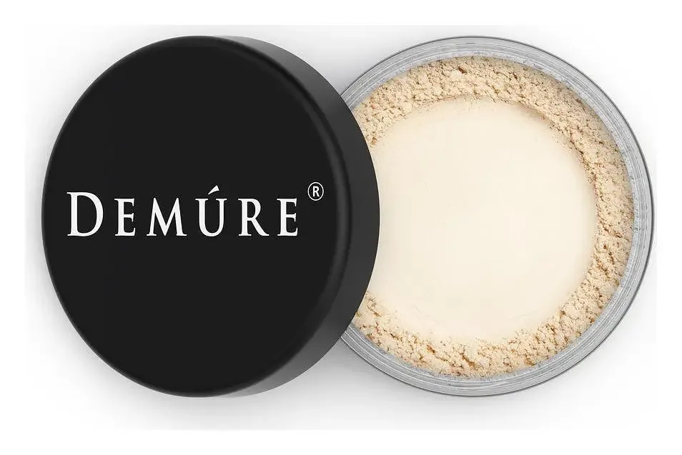 Deluvia Demure Mineral Concealer