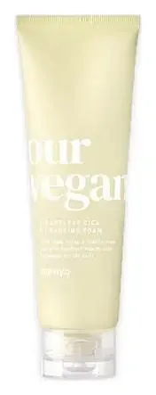 ma:nyo Our Vegan Heartleaf Cica Cleansing Foam