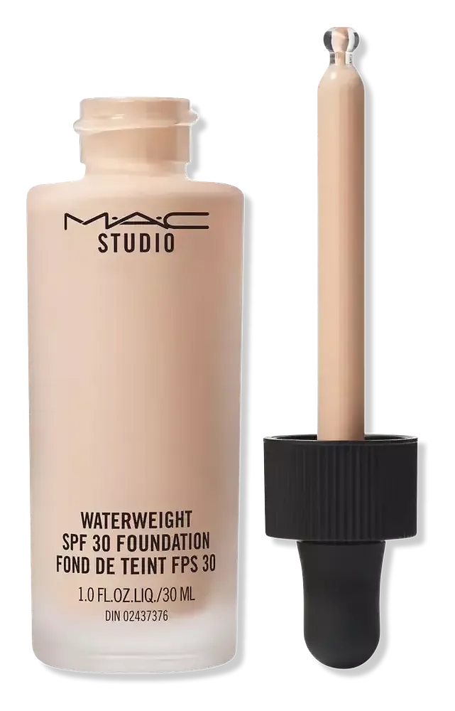 MAC Cosmetics Studio Waterweight SPF 30 Foundation