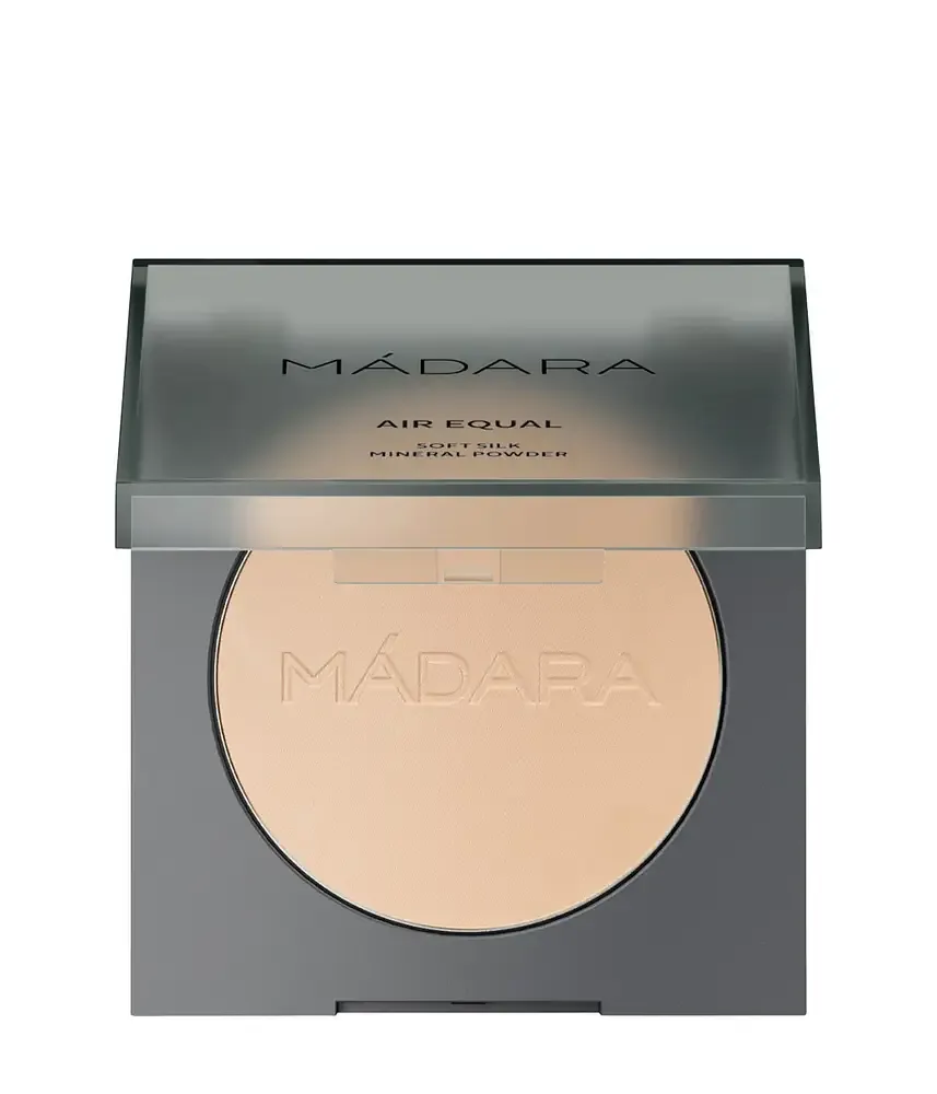 Madara Air Equal Soft Silk Mineral Powder