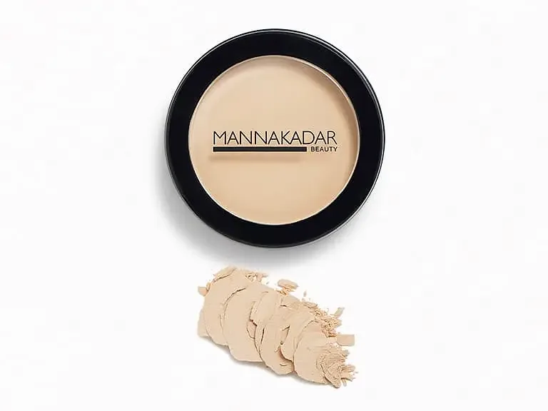 Manna Kadar Beauty Flawless Finish Dual Powder Foundation