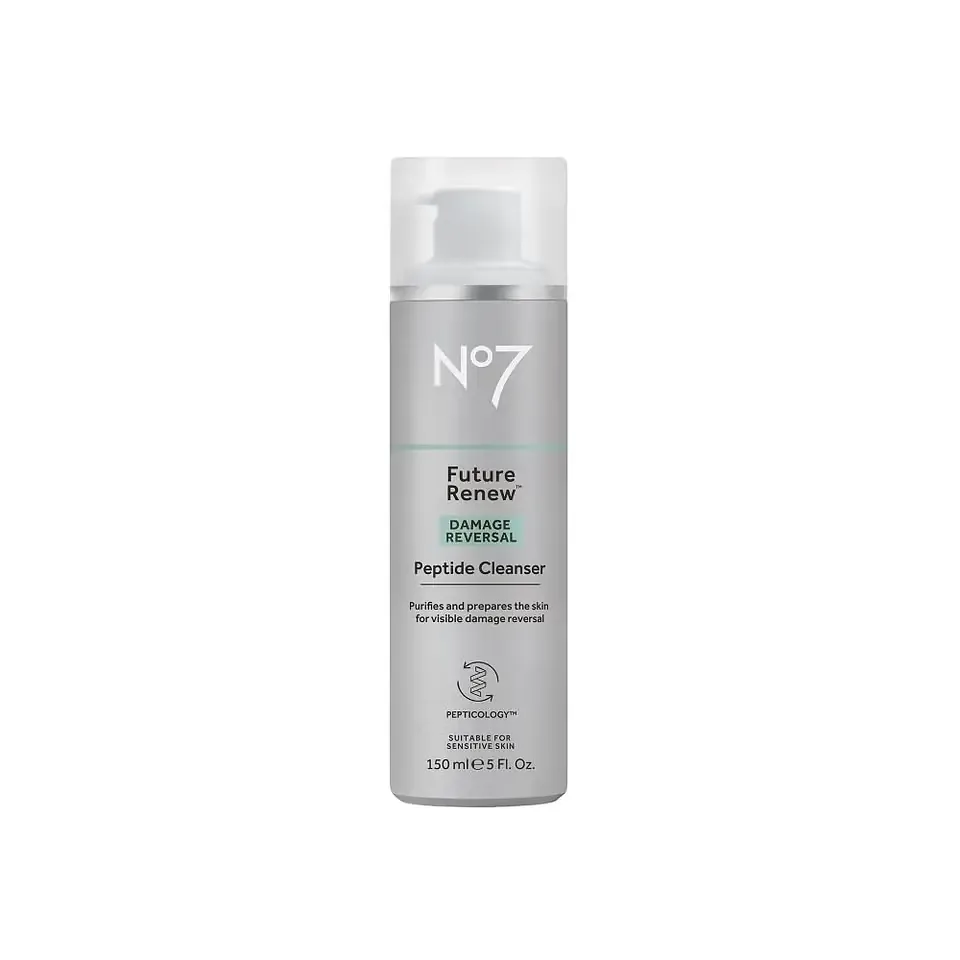 No7 Future Renew Damage Reversal Peptide Cleanser