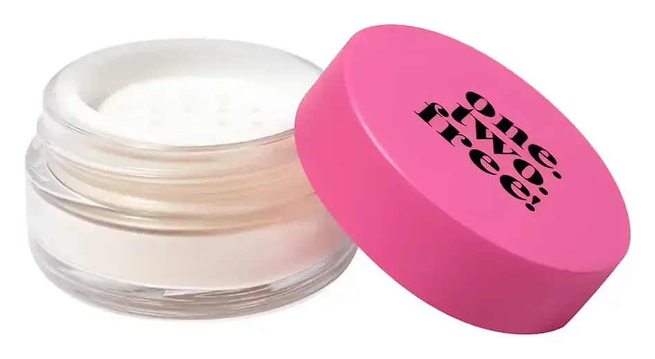 One. Two. Free! Hyualuronic Glow Powder