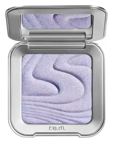 r.e.m. beauty Interstellar Highlighter Topper